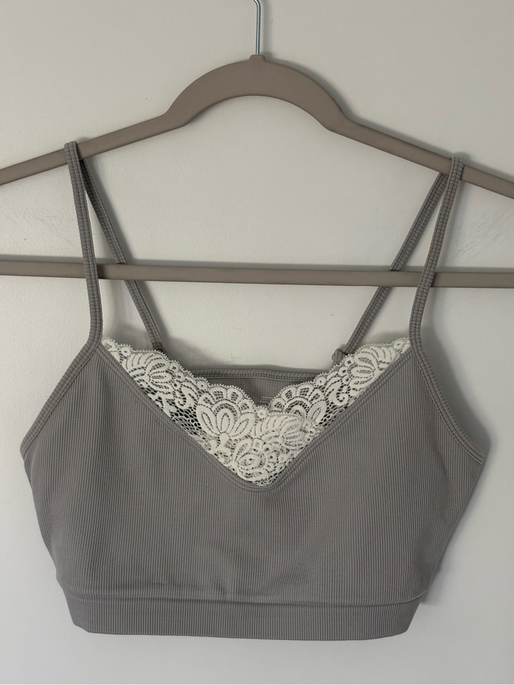 Cute Bralette Bundle (3) - Auden, Colsie, & Lace Triangle Bralette- Size Lg - Picture 2 of 15